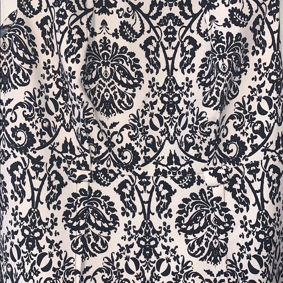 Women’s Dress - Picture 2 of 3